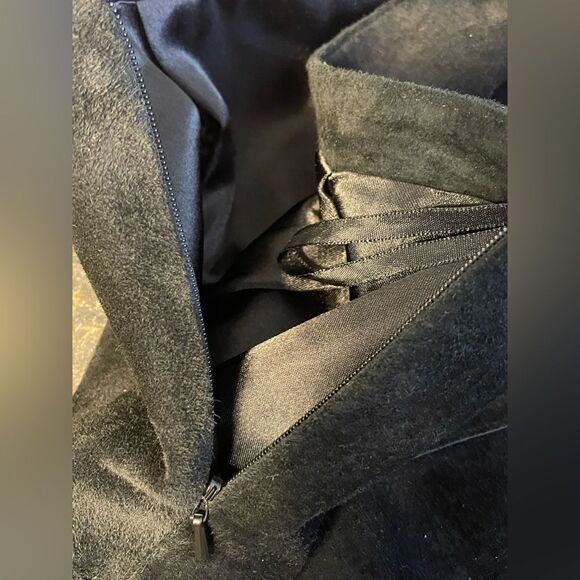 CAbi Black Suede Skirt High Low Trumpet Side Zip Partially Lined 8 - Picture 5 of 7